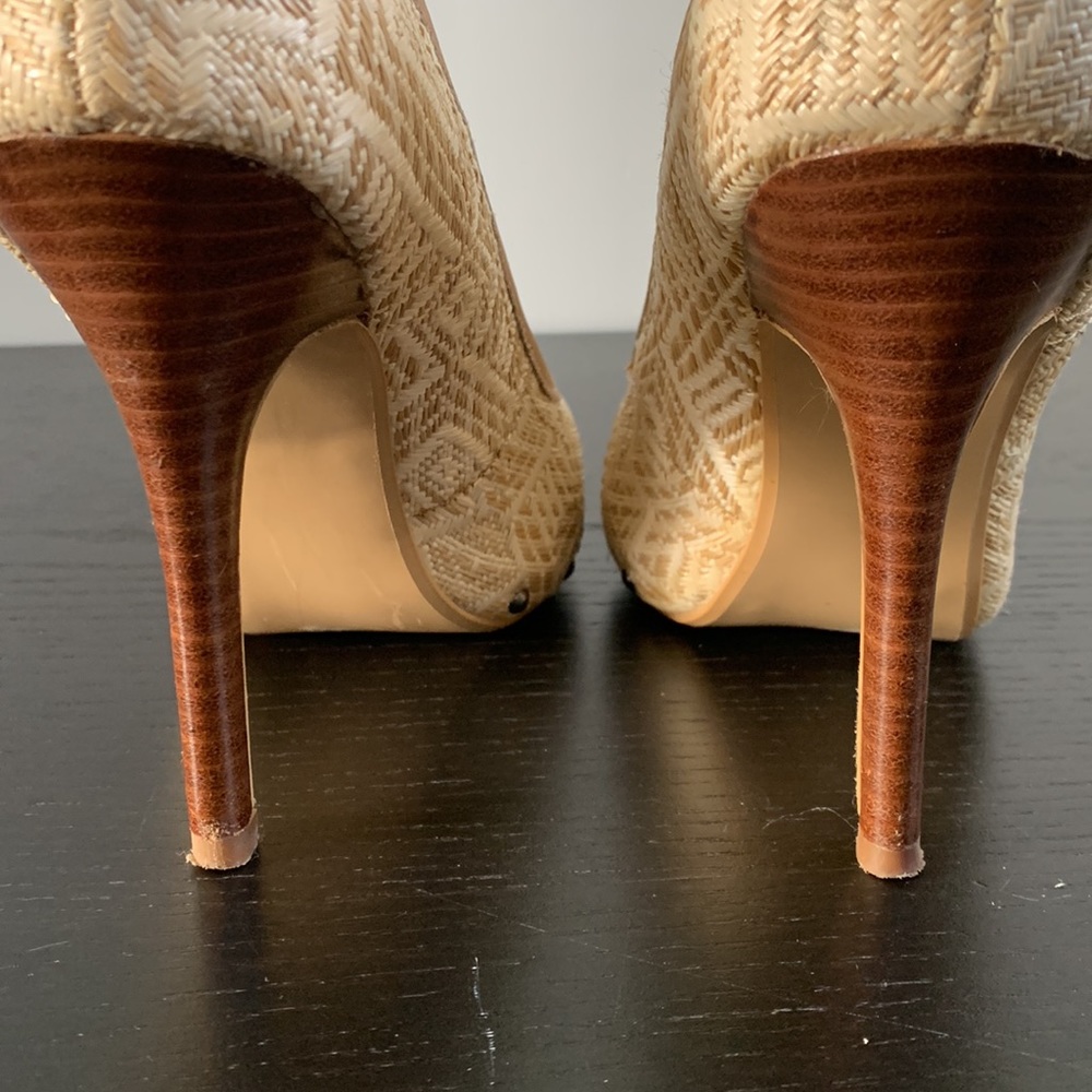 NOT RATED rattan high heel - Picture 8 of 11
